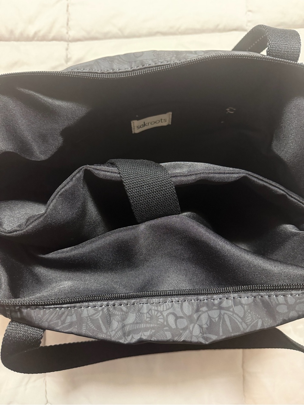 Sakroots Tacoma Tote in the "Black Spirit Desert" print. - Picture 8 of 10